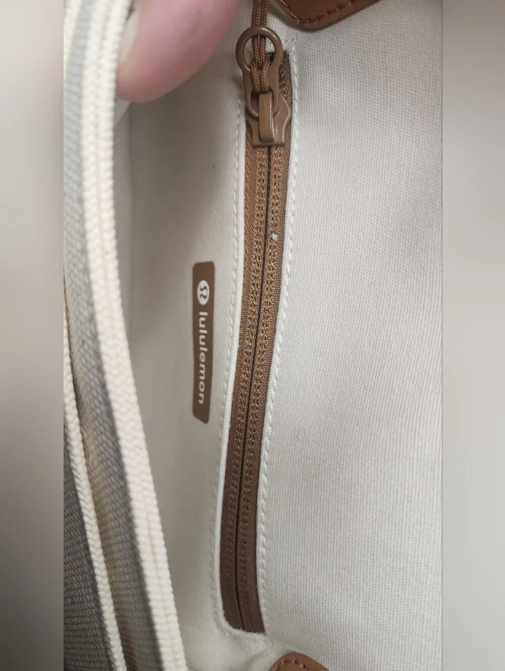 Lululemon Canvas Mini Bag in the Natural/Chestnut Brown Colorway NWOT - Picture 11 of 16
